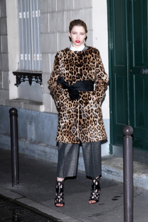 albino-fall-winter-2013-paris-5-leopard-fur