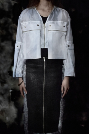 ann-sofie-back-fall-winter-2013-2014-paris-9-white-jacket