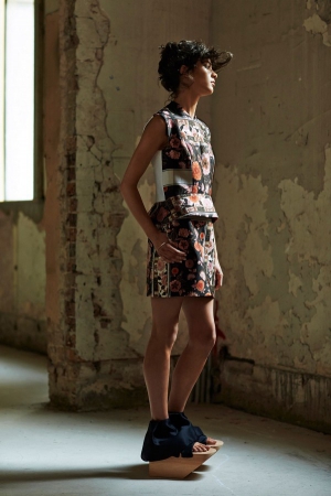 ellery-resort-2014-floral-top-skirt