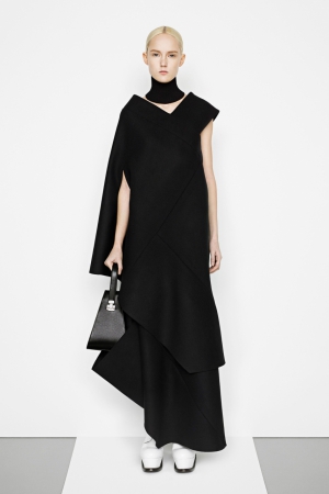 j-w-anderson-pre-fall-2014-black-maxi-dress