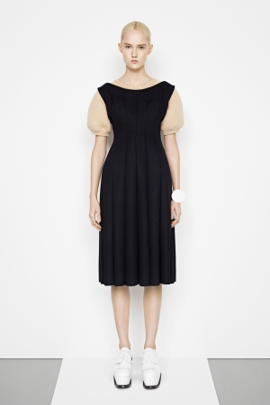 j-w-anderson-pre-fall-2014-classic-black-dress