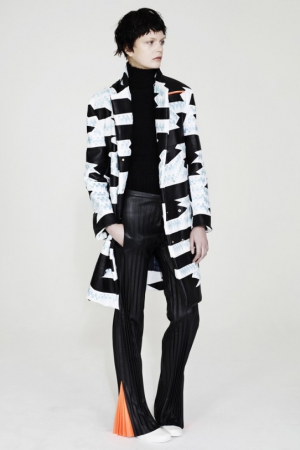 martina-spetlova-autumn-winter-2013-2014-abstract-print-jacket-black-trousers